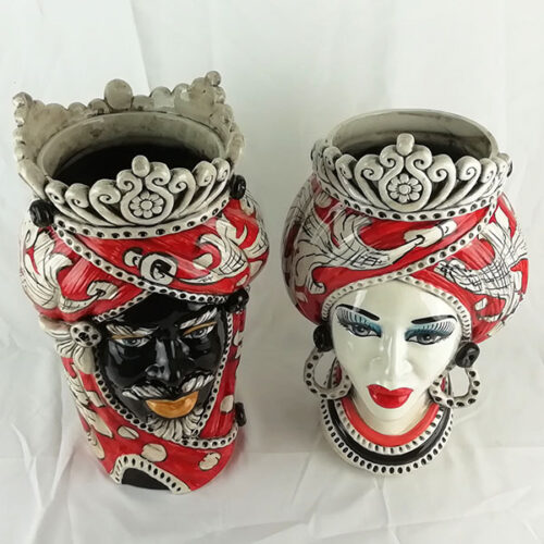 pair of bull's heads h.40cm with crown red caltagirone ceramic decoration
