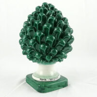pigna verde im ceramica di caltagirone, pigne di colore verde,