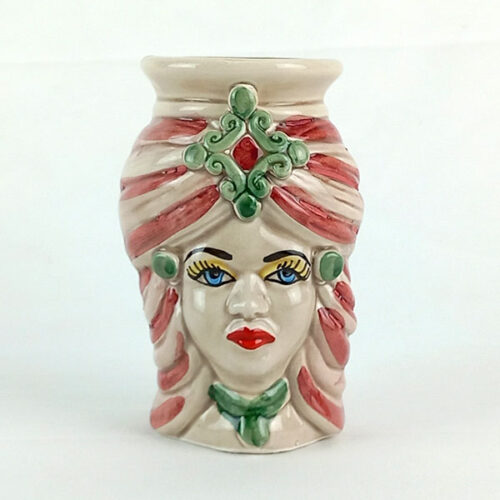 donna in ceramica decoro rosa